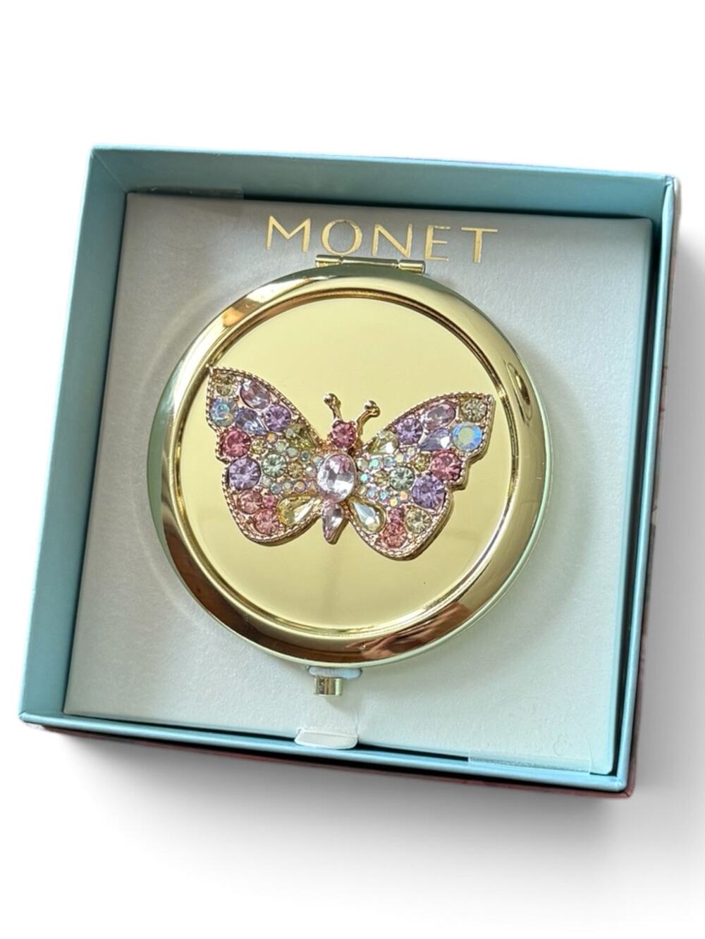 New MONET Butterfly Rhinestone Gold Tone Powder Compact Mirror Crystal in Box